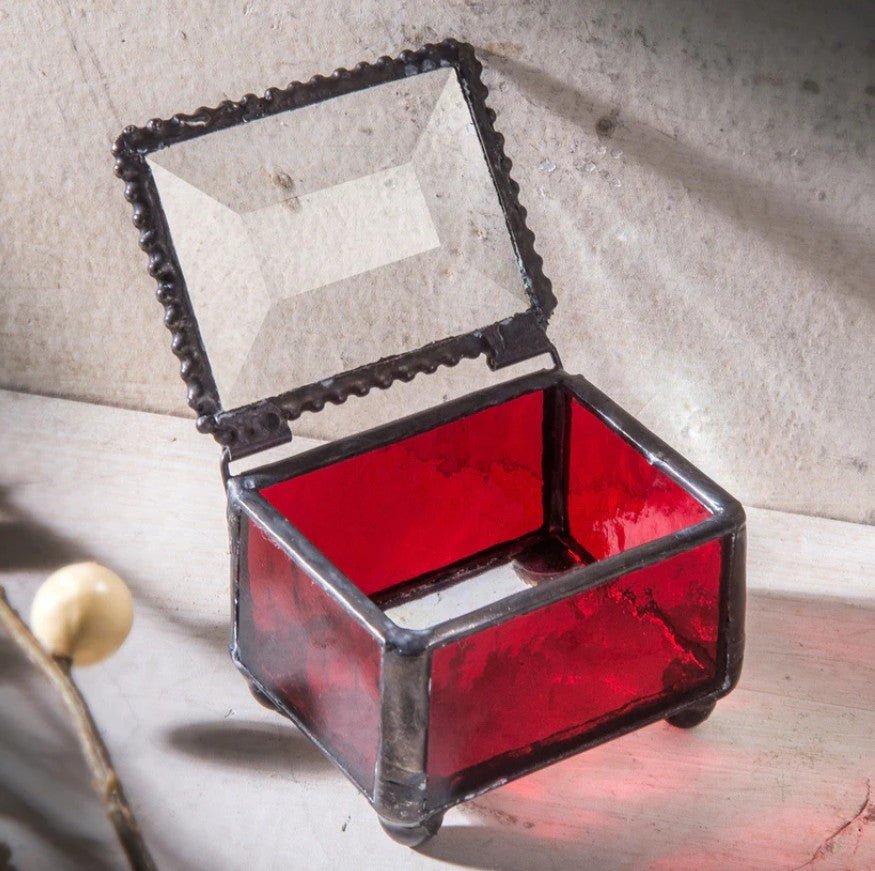 Small Ruby Glass Ring Box