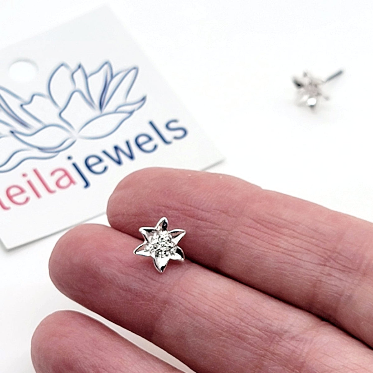 Iris Stud Art Earrings