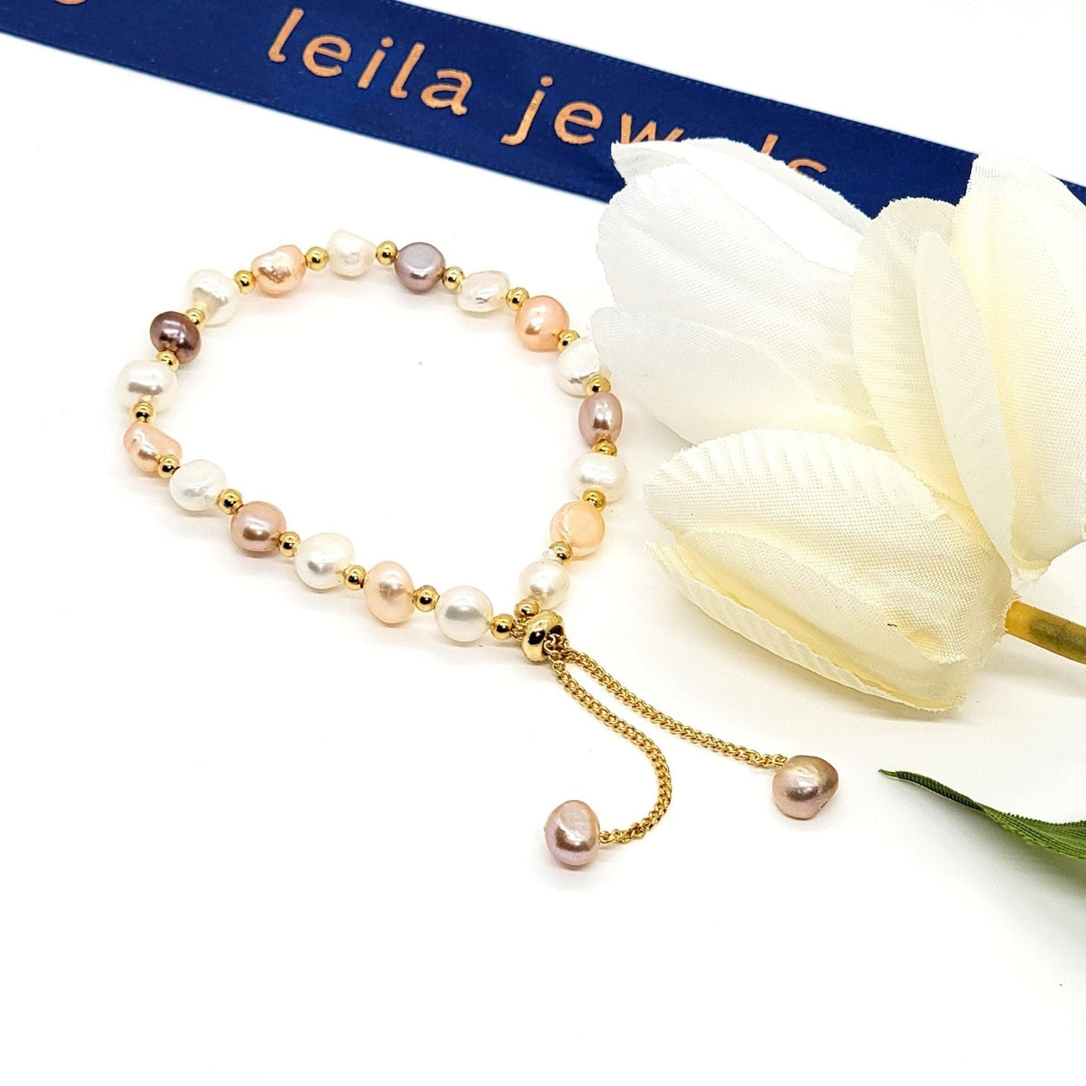 Pearl Pull Bracelet