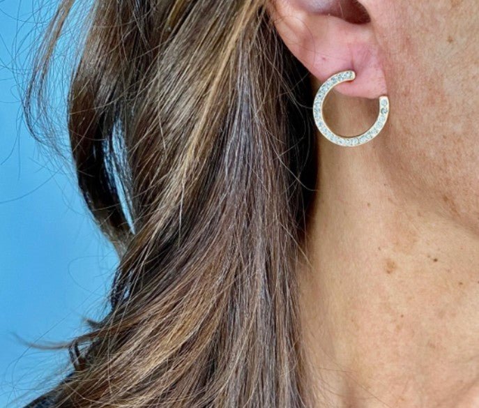 Pavé Circle Earrings