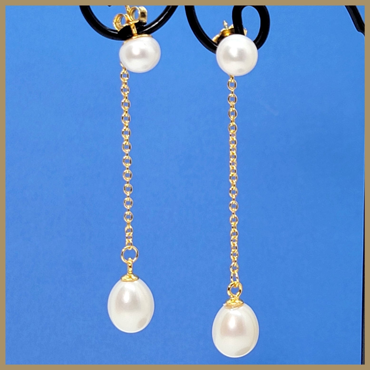 Pearl Dangle Earrings