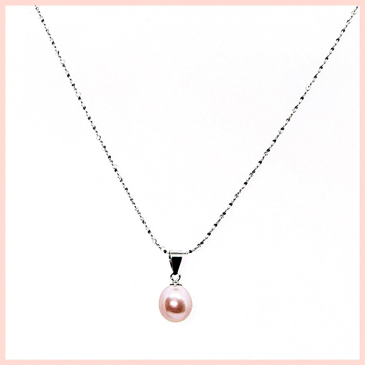 Pearl Teardrop Necklace